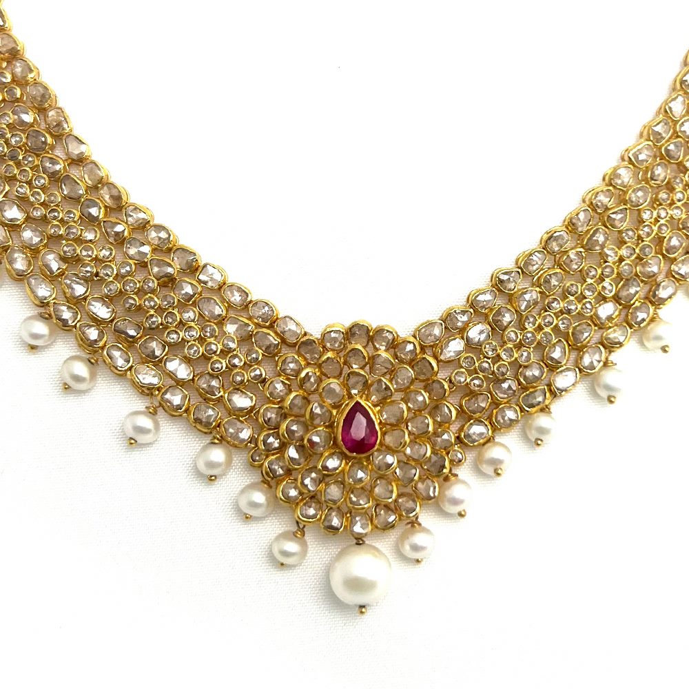 UNCUT DMD NECKLACE