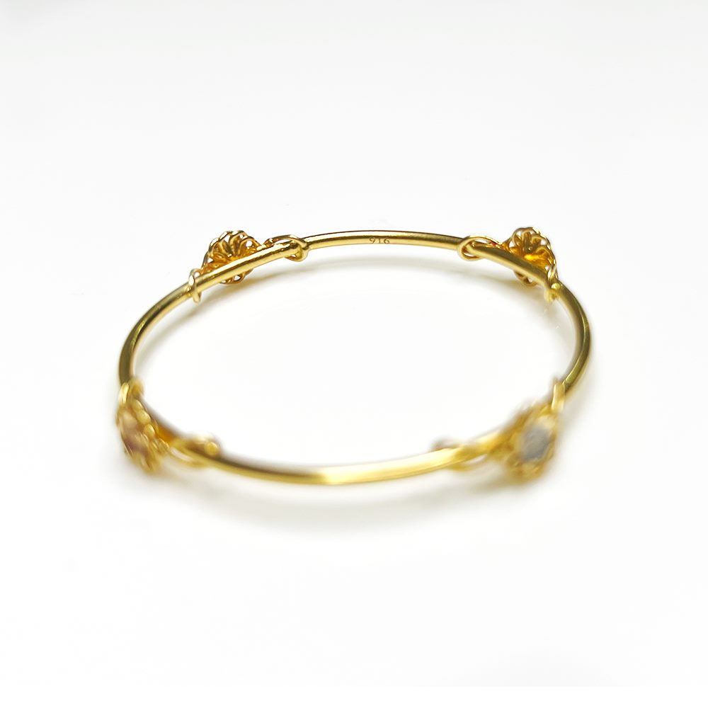 BABY BANGLE