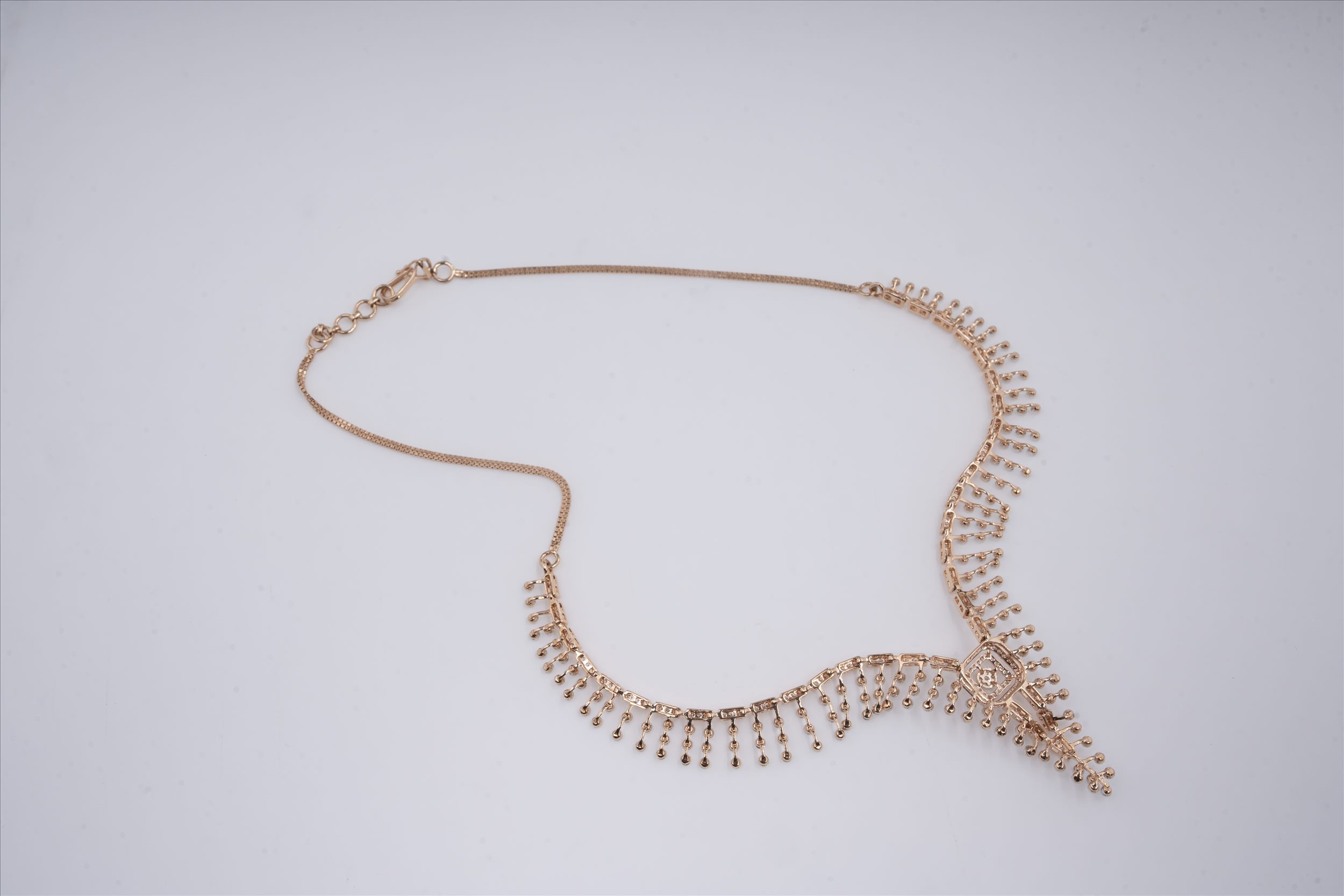 DIAMOND NECKLACE